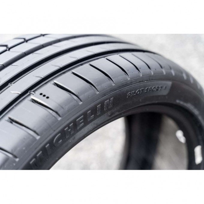 Michelin Pilot Sport 5. Michelin Pilot Sport 4. Мишлен Pilot Sport r19. Michelin Pilot Sport 5 255 40 r19.